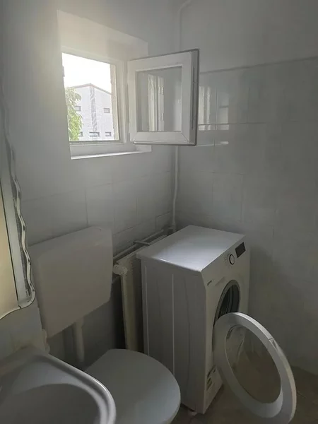Lujerului 7 min Metrou - STB - Garsoniera Spatioasa